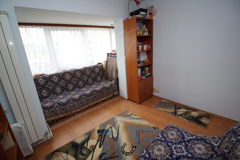 Crangasi, Ceahlau, centrala proprie, 3 camere transformat din 4 camere