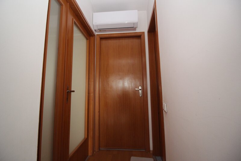 Crangasi, Ceahlau, centrala proprie, 3 camere transformat din 4 camere