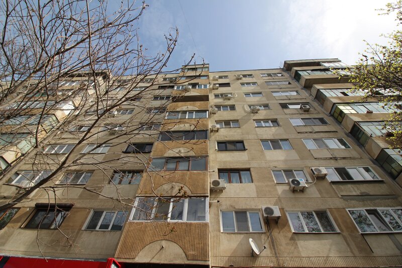 Crangasi, Ceahlau, centrala proprie, 3 camere transformat din 4 camere